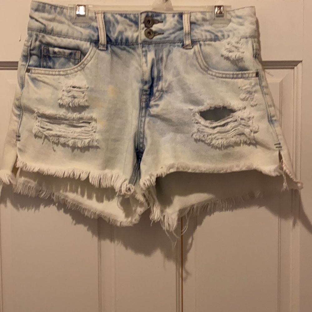 Teen Girl Ripped Denim Jeans